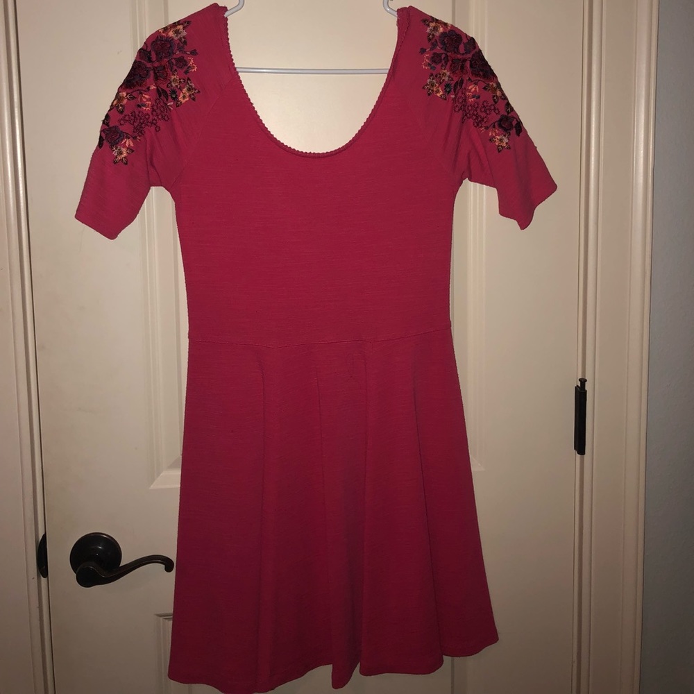 Short Sleeve Dress